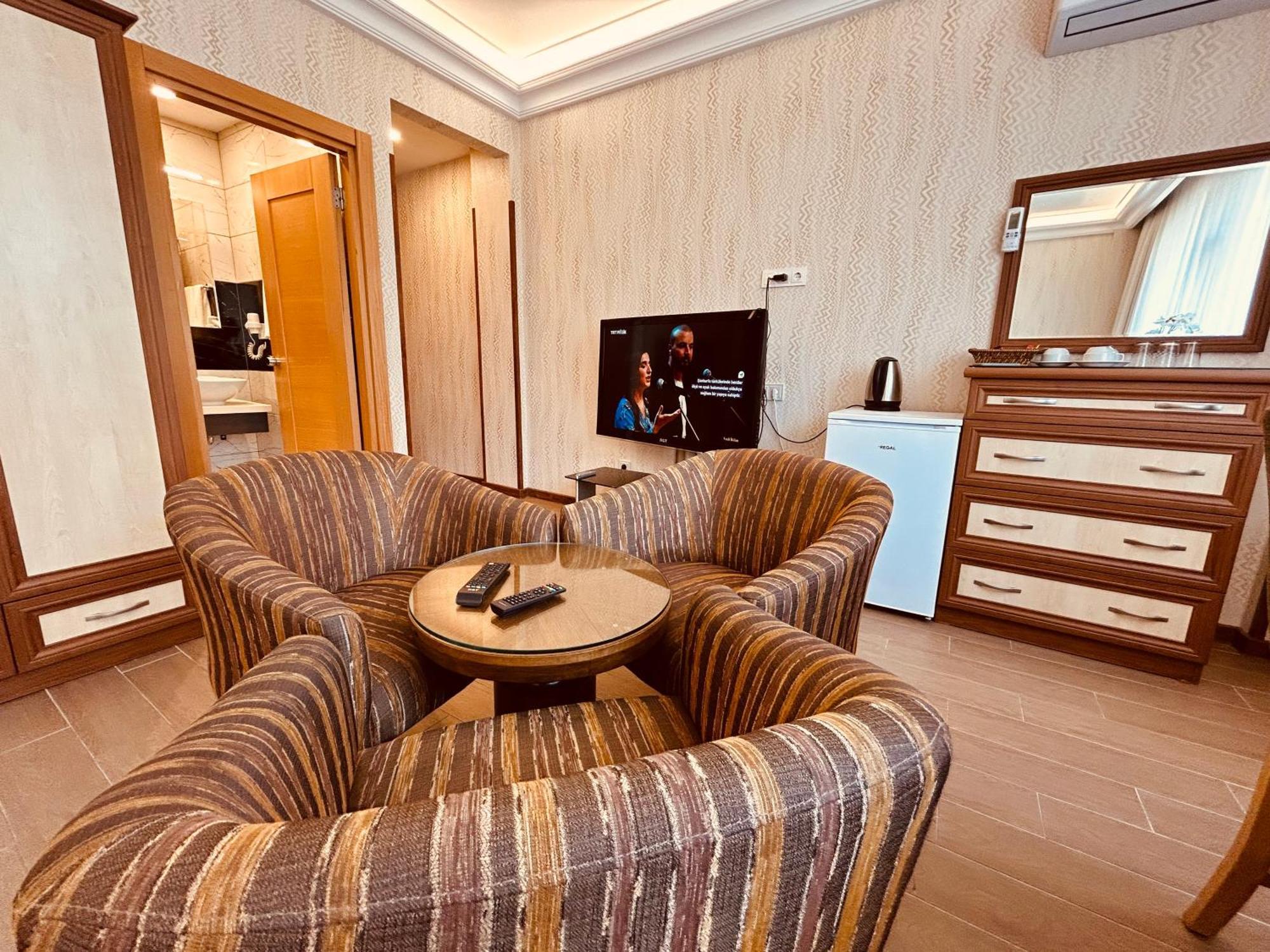 Lily Hotel Istanboel