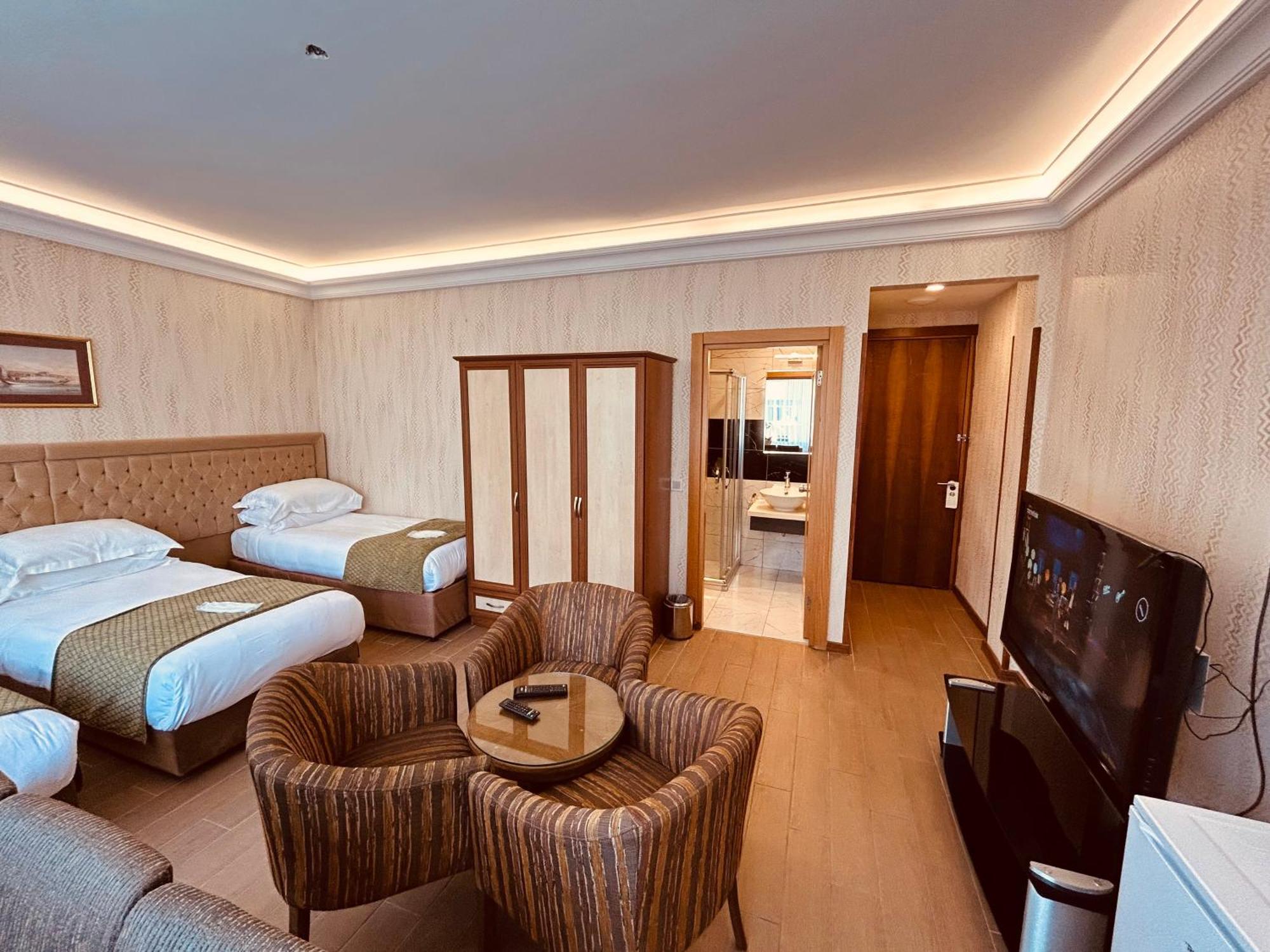 Lily Hotel Istanboel